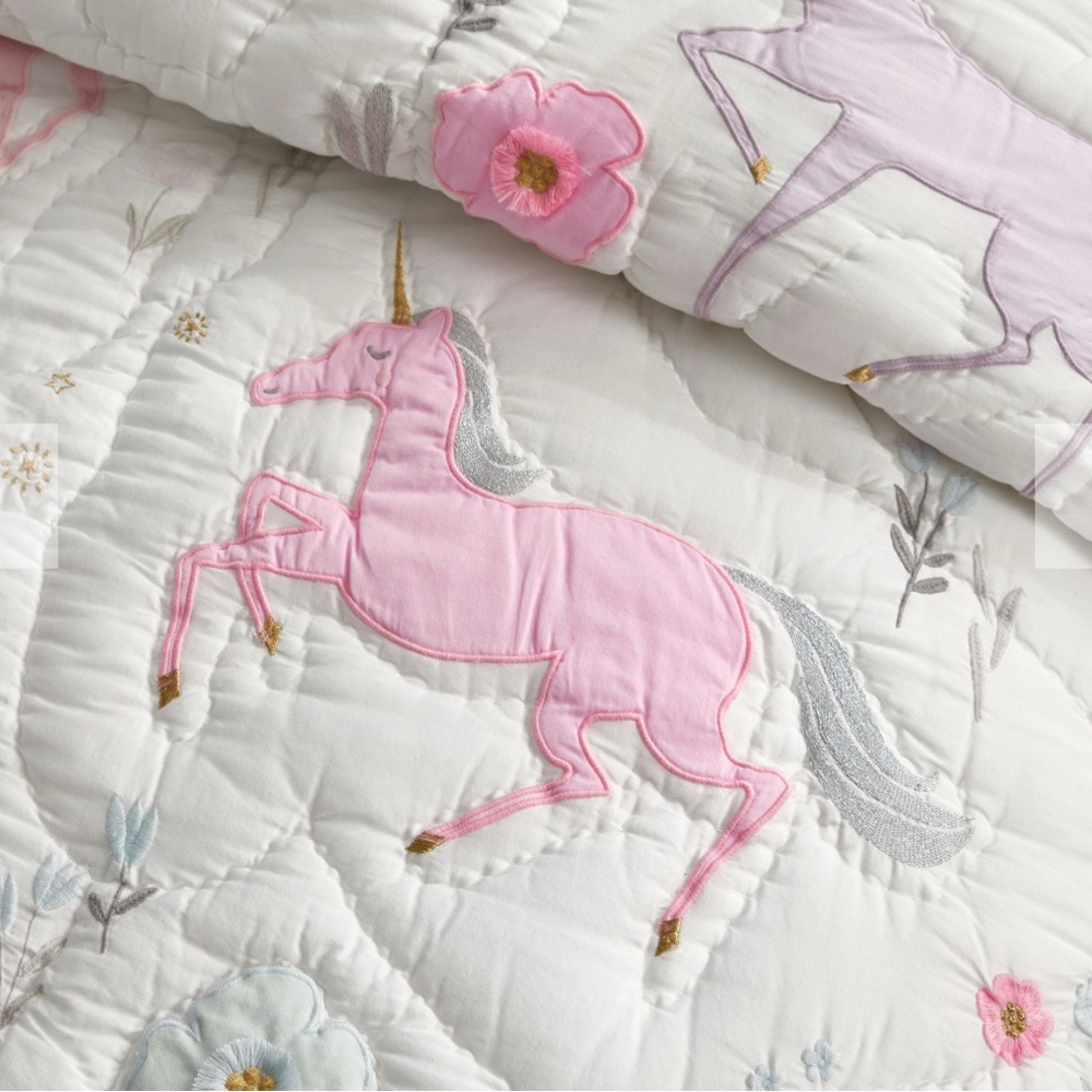 NWT Pottery Barn Kids Mystical Unicorn Quilt Set - Pink and White - Picture 2 of 4